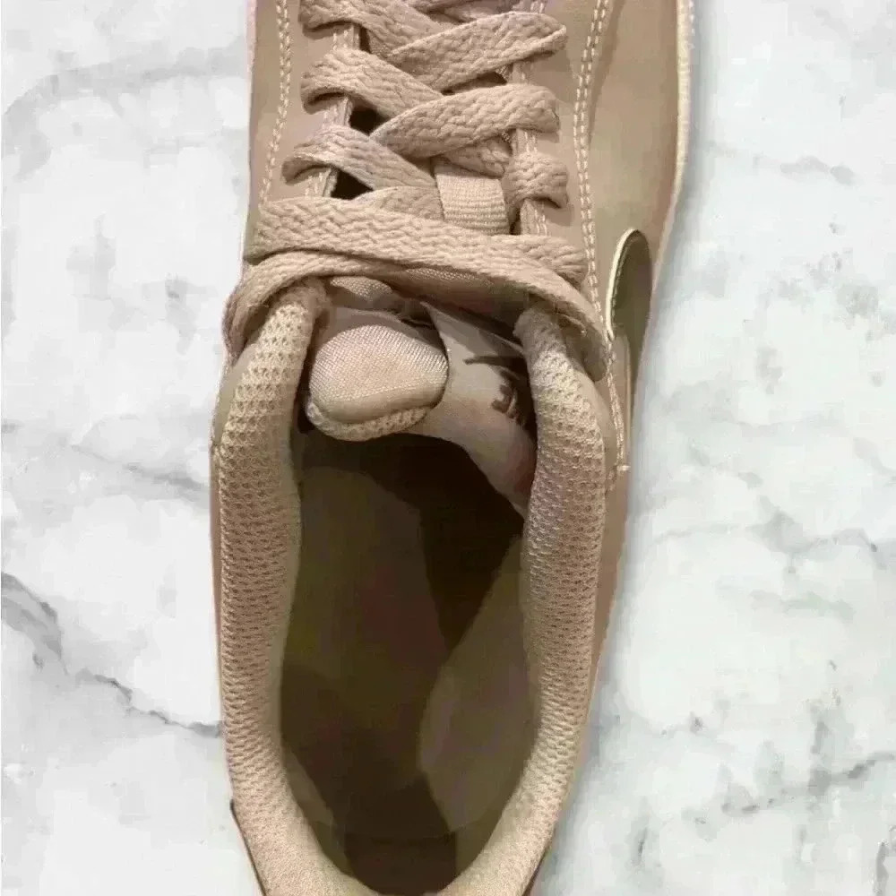 Nike Shoes Women’s, Nike Court Royale Rose Smokey, Mauve Gum - Picture 2 of 6